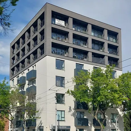 아파트 Center Sima *